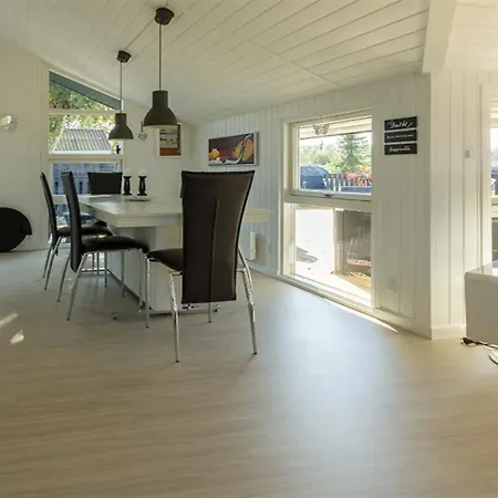 Bryti - 500m From The Sea In Ne Jutland By Interhome * Hals
